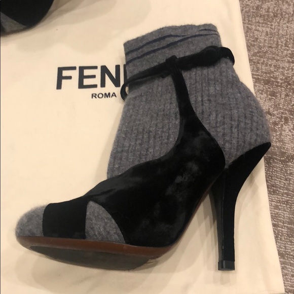 Fendi sock boots - Picture 2 of 4